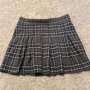 Joe Benbasset plaid pleated skirt